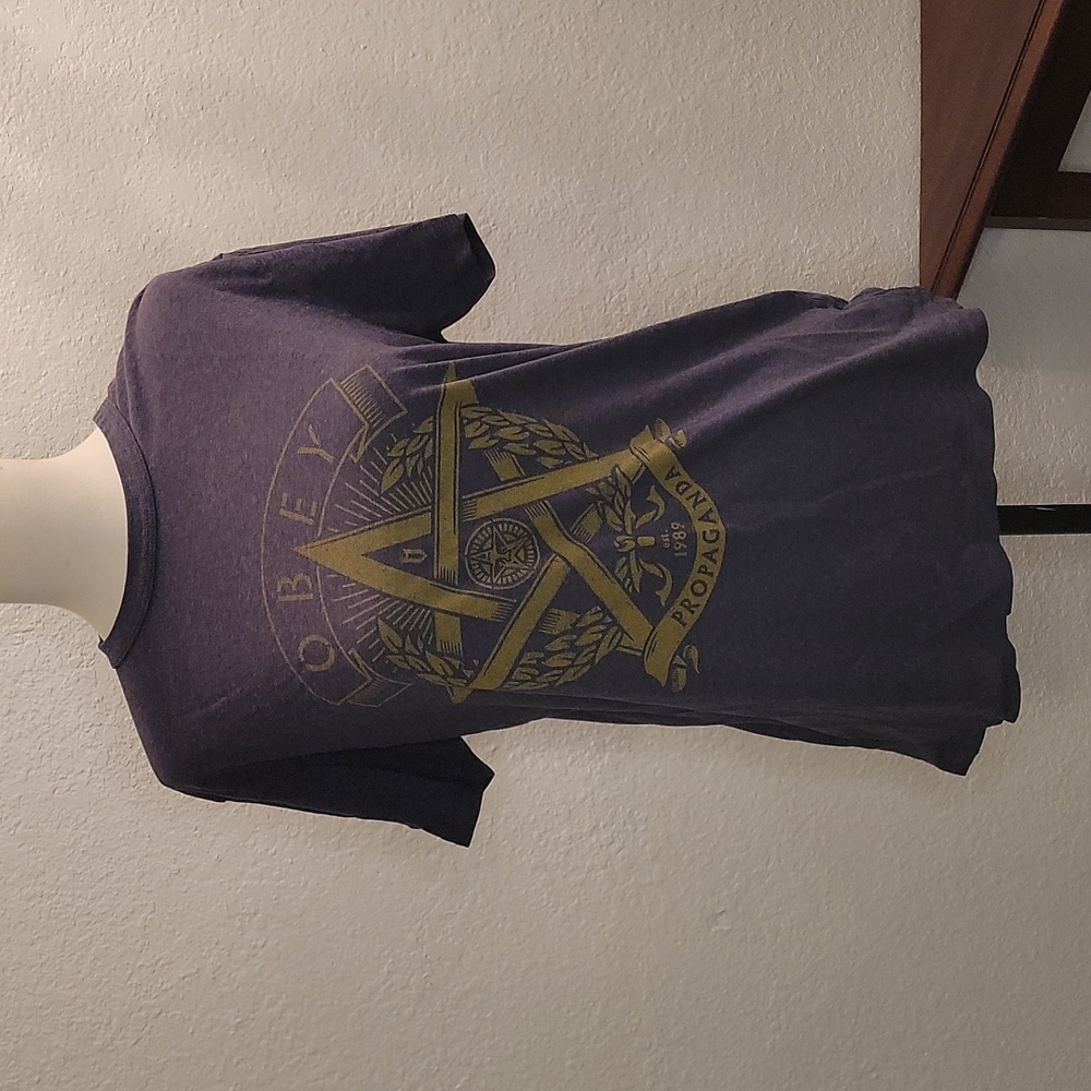 Obey dark blue tshirt
